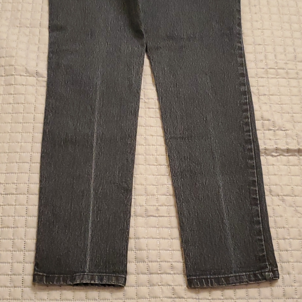 Jeans - Picture 6 of 11